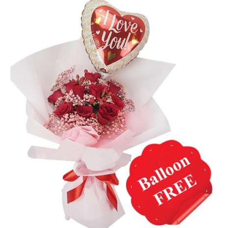 12 Red Roses with heart balloon